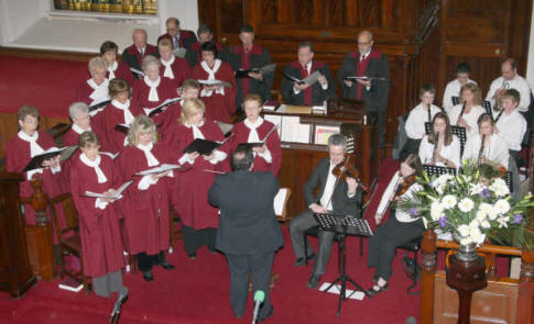 Tom Whyte (Director of Music) is pictured conducting First Lisburn choir and orchestra during the Palm Sunday anthem �Ride On� at morning worship in First Lisburn on Sunday 16th March. 