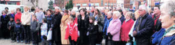 Crowds gathered in Market Square for a short act of worship.