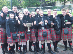 Killen Pipe Band 