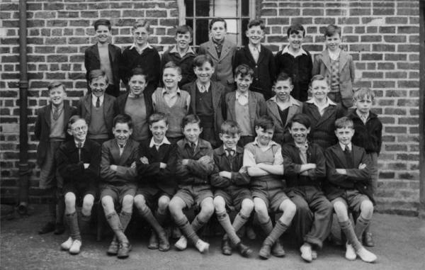 Fourth Standard at Sloan Street School taken in 1950. 